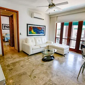  Apartamento Luxury One Bedroom In The Old -casa Del Virrey Eslava Colombia
